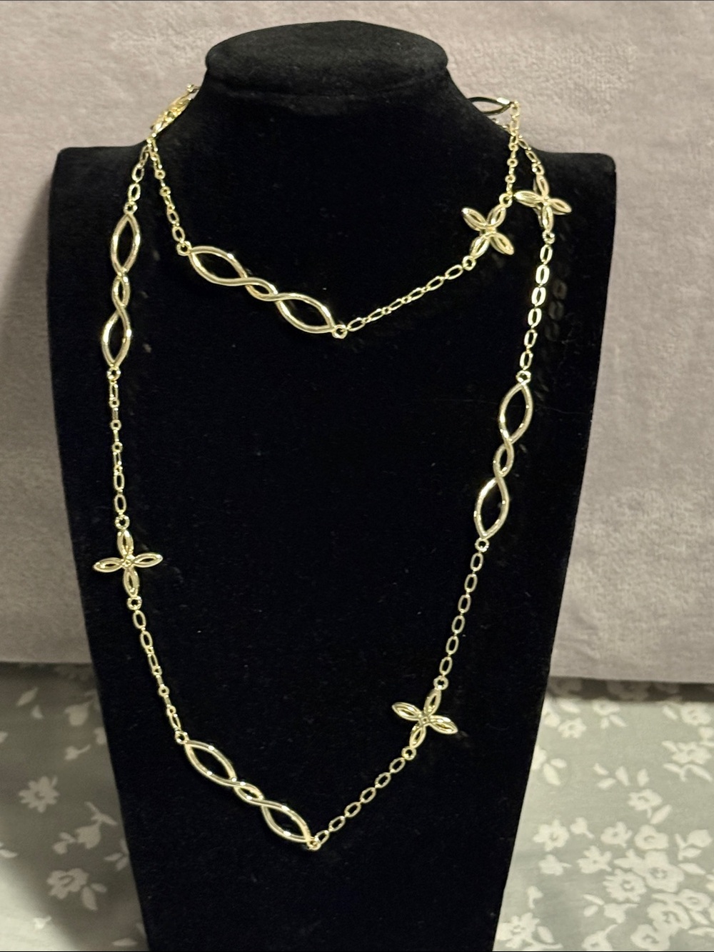 Natalie Wood Gold Floral Link Long Necklace - Timeless Women’s Jewelry